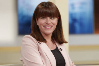 julia reuschenbach blind