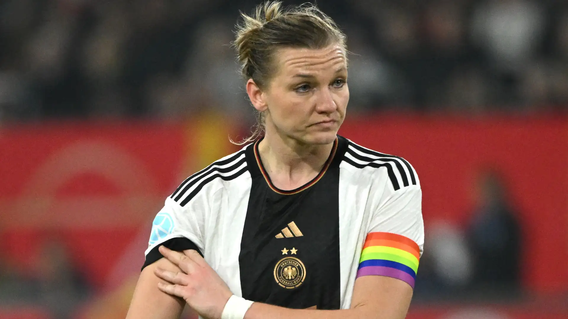 alexandra popp gehalt