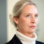 was ist mit dem rechten ohr von alice weidel