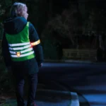 Kinder-Nachtsicherheitskleidung: Die unsichtbare Sicherheitsdecke aus Stoff